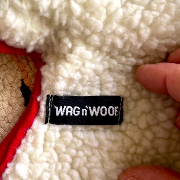 🐾Super Cute “WAG N WOOF” woollike Sherpa winter dog jacket.🍁☃️❄️ - Picture 5 of 8
